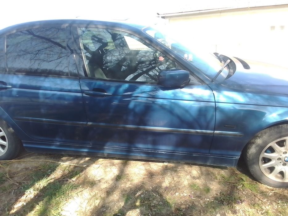 Vând BMW 320,136cp