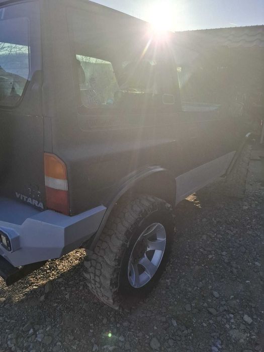 Vand suzuki vitara 2.0 benzina