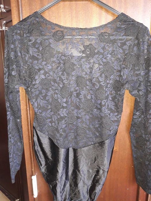 Дамско дантелено боди дълъг ръкав S-M, еластично