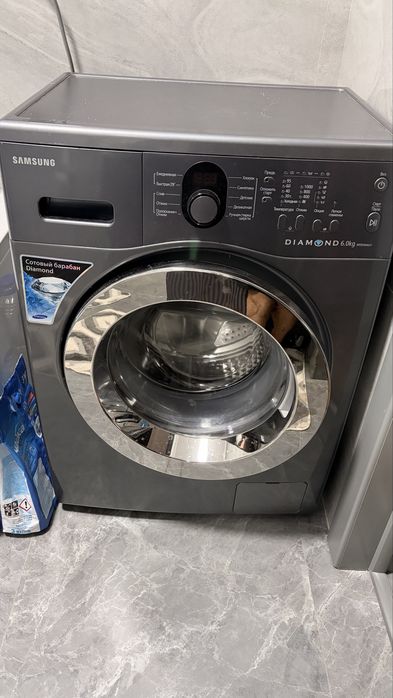 Стиральная машина марки Samsung