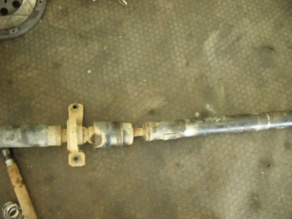 Полуоска и кардан за субару Аутбек Легаси