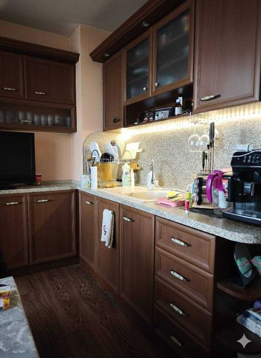 Продава се Тристаен апартамент в Пловдив, Южен - 80 кв.м за 1052 €/кв.м - Снимка #3