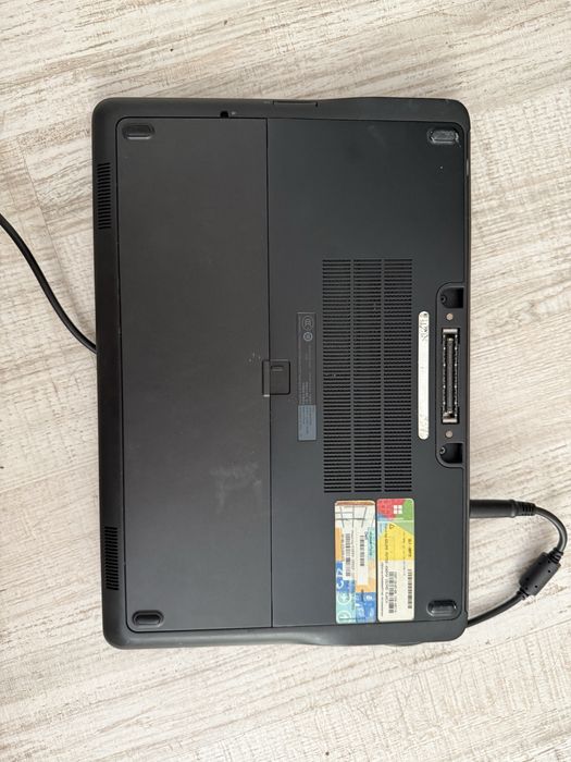 Laptop dell latitude 7240 i5-4300u