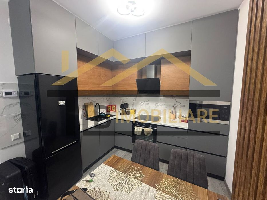 Apartament cu 2 camere, 56 mp, semidecomandat, Zona Shopping City