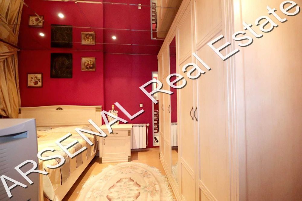 Дава се под наем Тристаен апартамент в София, Център - 110 кв.м за 750 € - Снимка #3