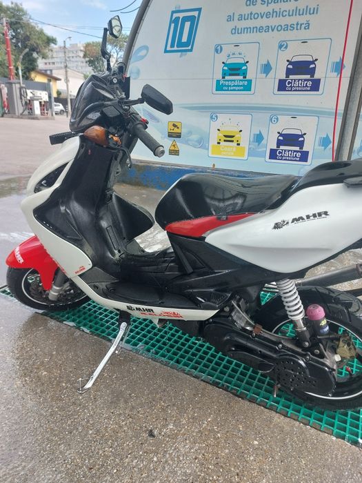 Yamaha aerox  2012 -70cm