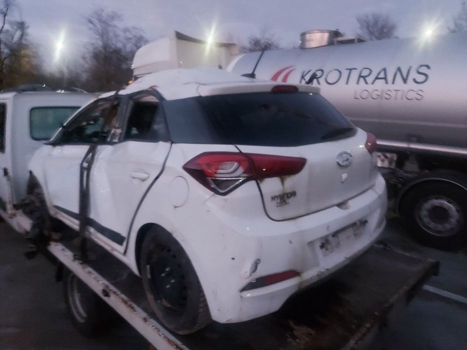 Хюндай и20 2018г 1.2 бензин на части