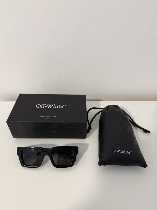Off White слънчеви очила