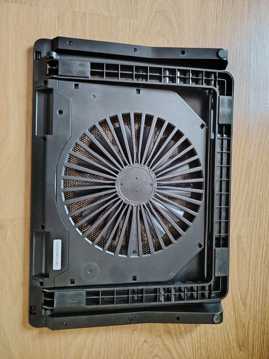 Suport Laptop Myria RGB