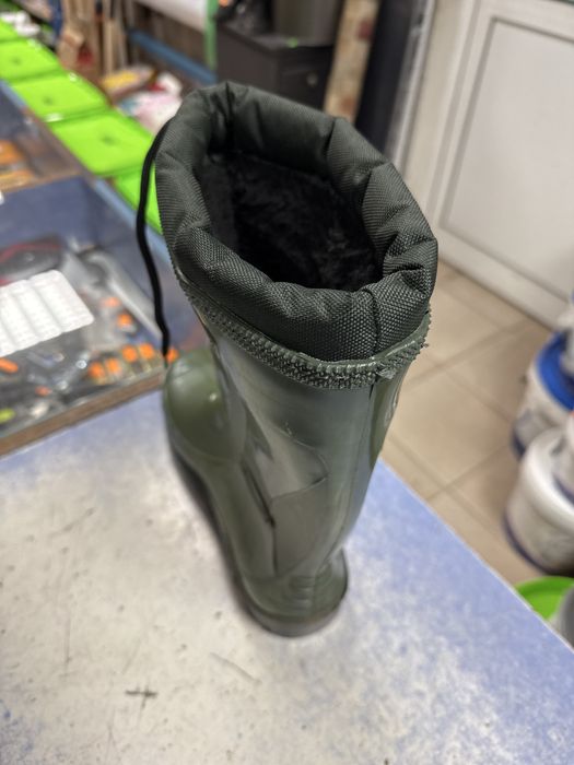 Гумени ботуши ватирани