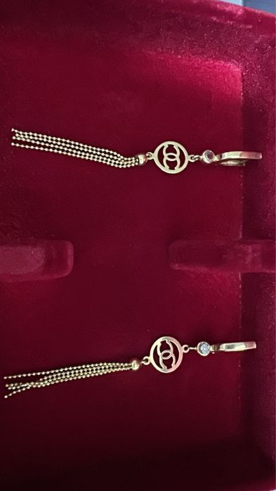 Златни обеци и пръстен