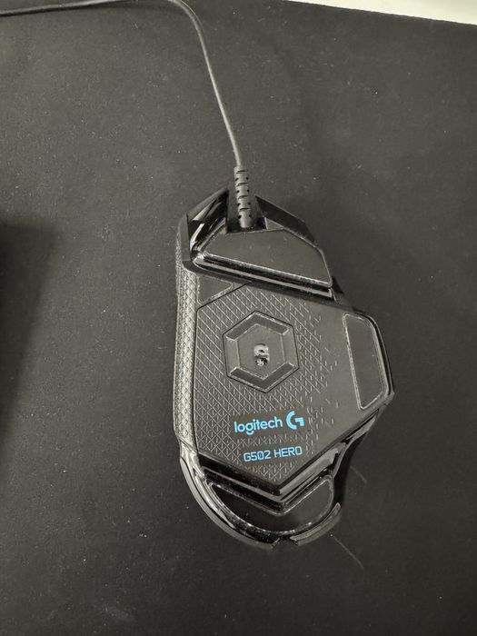 Logitech G512 и G502 геймърски клавиатура и мишка