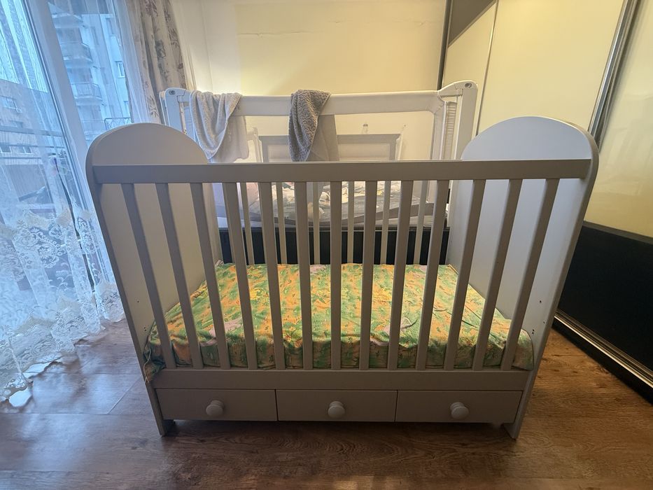 Vand patut ikea in stare buna