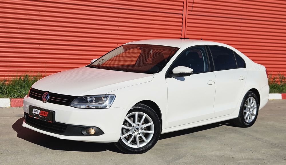 Vw.Jetta 1.2 Tsi 122 cp 2013 Euro 5 180.000 km-Clima-Navi-Jante R16-Scaune incalzite