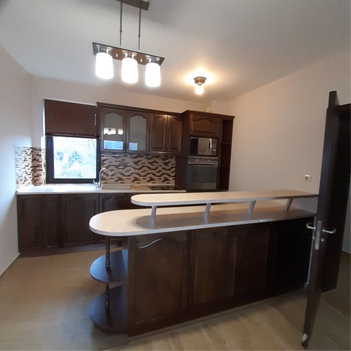 Дава се под наем Двустаен апартамент в Варна, Възраждане 1 - 80 кв.м за 459 € - Снимка #1