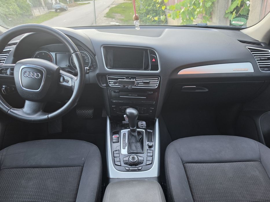 Audi Q5 2.0 tdi quattro