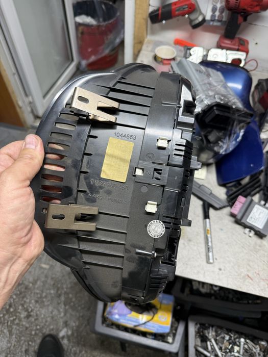 Ceasuri bord bmw f10 f11 f06 f12 f13 f15 f16 6wa