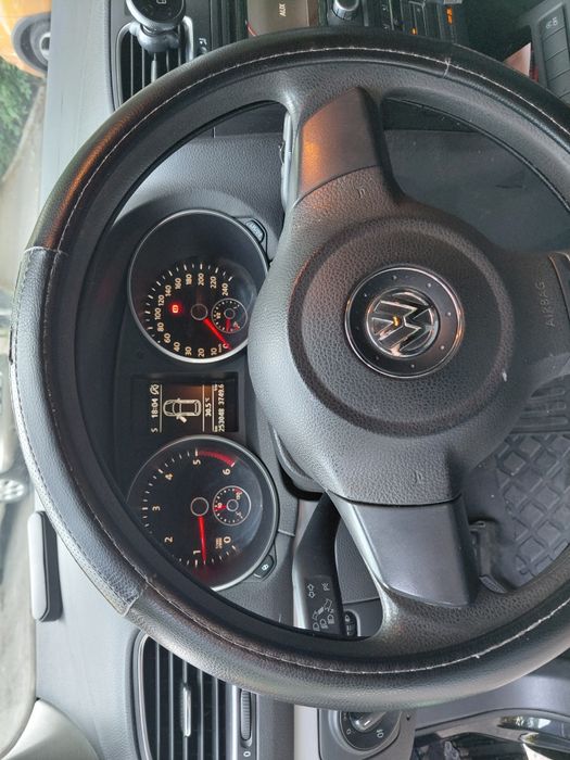 VOLKSWAGEN Golf 2012 — imagine 5