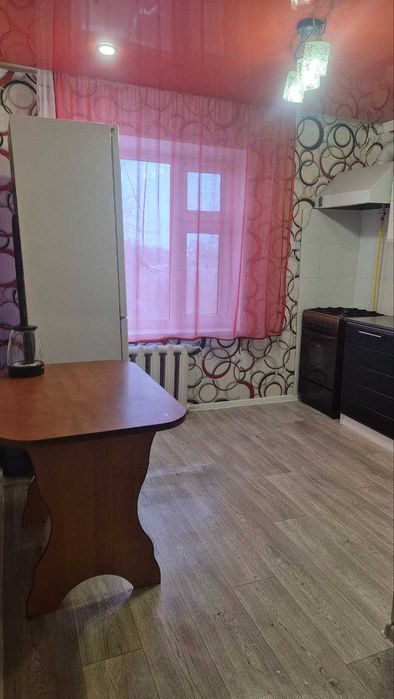 Сдам 1км. кв, р-н 4 поликлиника