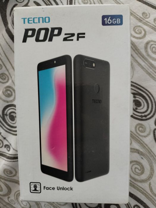 Подам телефон Техно