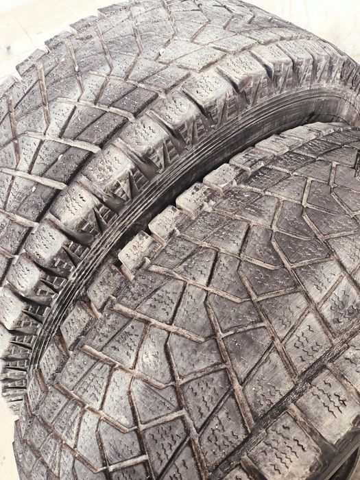 Продам два баллона на 16