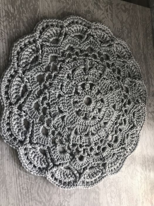 Продам коврик 5000 тенге