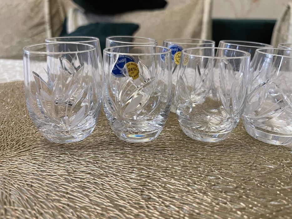 Продам рюмки набор