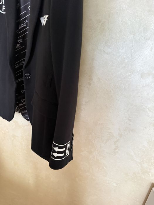 оригинално сако off-white
