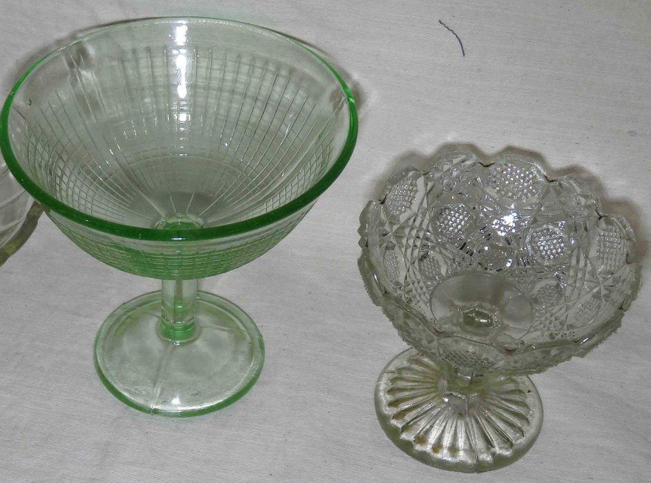 Вазочки для сладостей и кухонная утварь