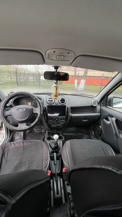 Продам Лада Гранта 2014 года