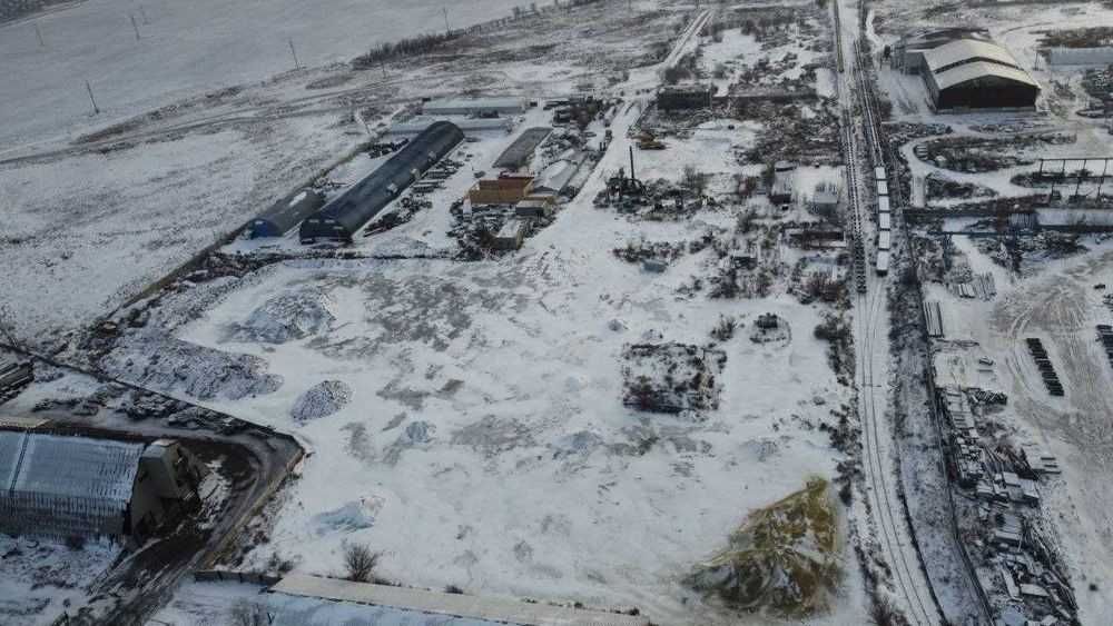 Промышленная база.