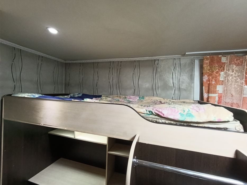 Продам кровать 3 в 1.