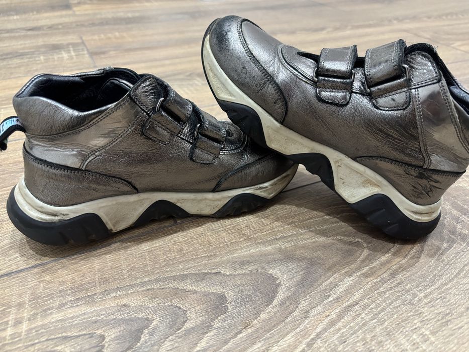 Кожаная обувь для девочки 34