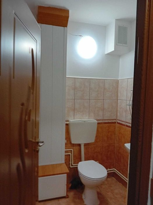 Inchiriez apartament cochet direct proprietar