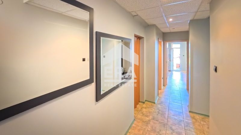 Дава се под наем Тристаен апартамент в Варна, Виница - 193 кв.м за 899 € - Снимка #5