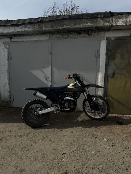 Продам эндуро 300сс