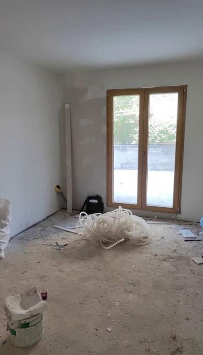 Продава се Тристаен апартамент в София, Редута - 110 кв.м за 1500 €/кв.м - Снимка #2