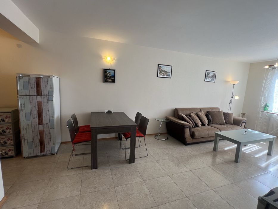 Просторен двустаен апартамент Свети Влас