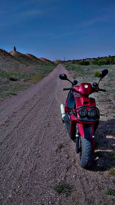 Продаю скутер 150кубиков