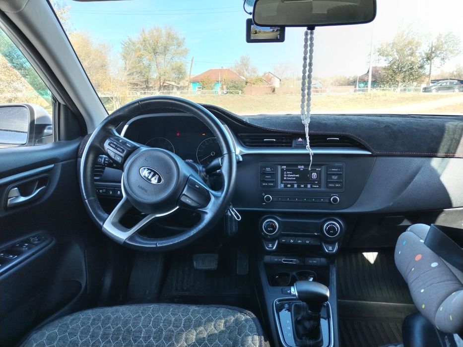 Продается Киа Рио 2021 года.  Торг есть