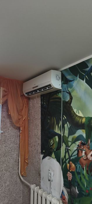 Сдам 2х.уом.квартру на Революции