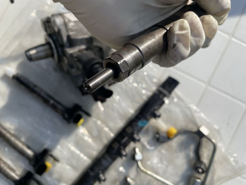 Kit injectie bmw n47 123d 204cp / racitor gaze