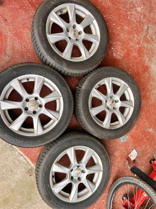 Jante aliaj 5x114,3 R17 cu cauciucuri 215/60/17
