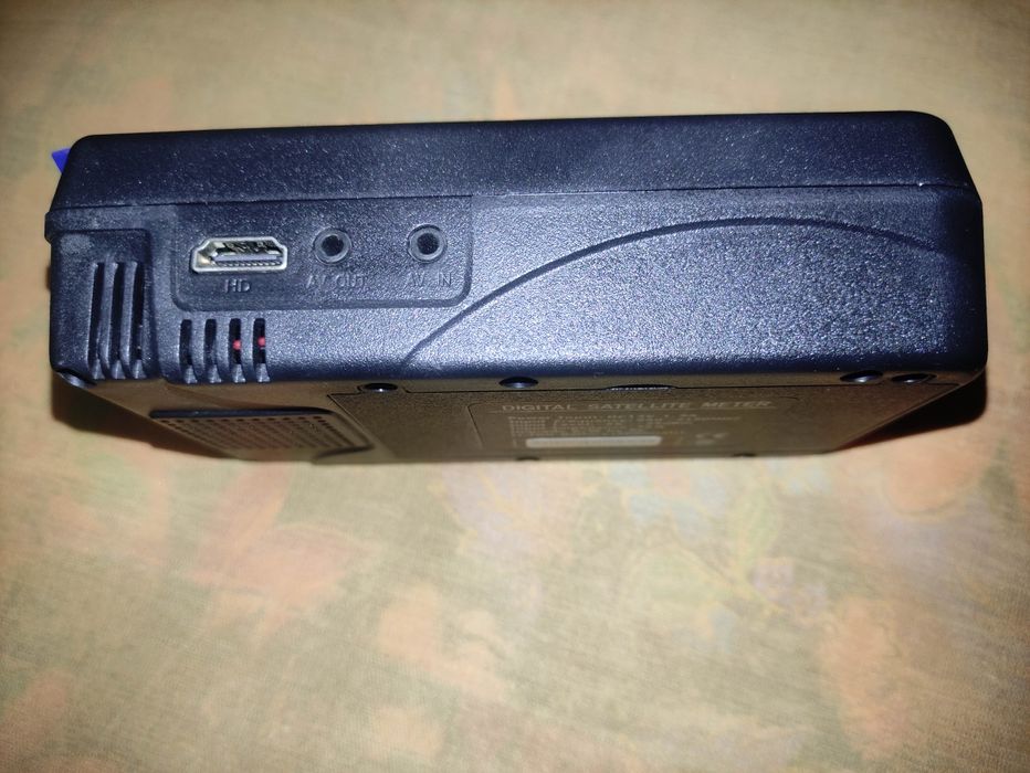 Прибор для настройки спутниковых антенн.