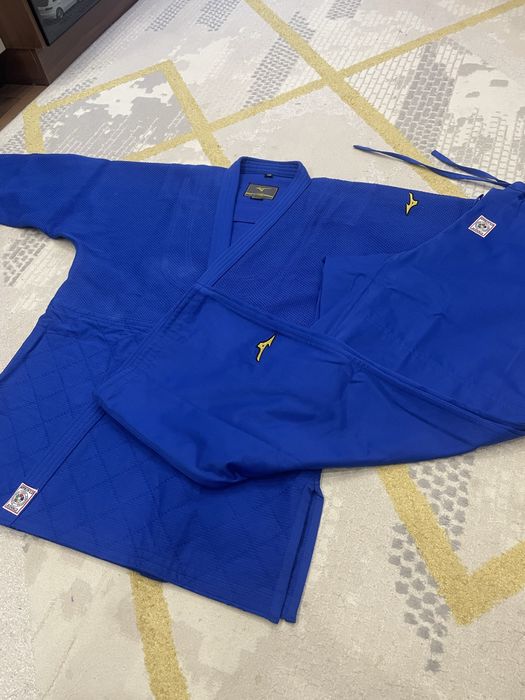 Продаю кимоно Mizuno