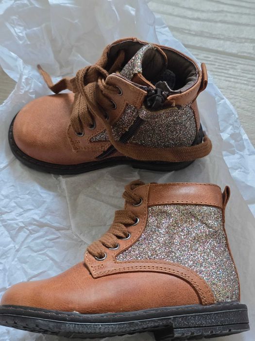 Детски обувки НОВИ