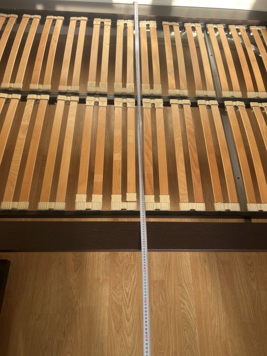 Спалня без матрак + скрин