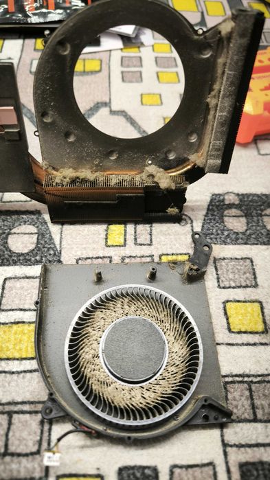 Профилактика и почистване на лаптопи