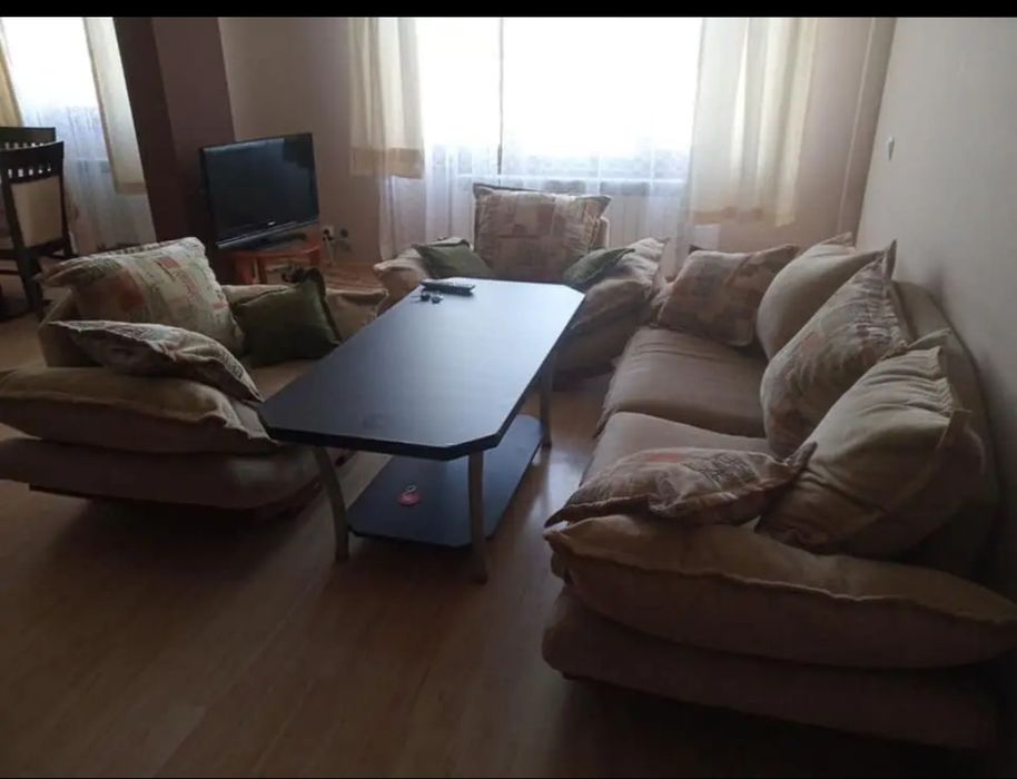 Дава се под наем Двустаен апартамент в София, Враждебна - 70 кв.м за 408 € - Снимка #1