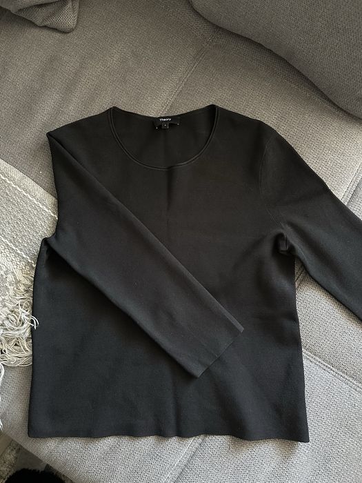 Разгрузка гардероба г.Семей